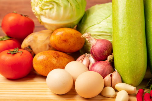 蔬影生辉 掌握蔬菜摄影的艺术，让平凡食材焕发诱人光彩